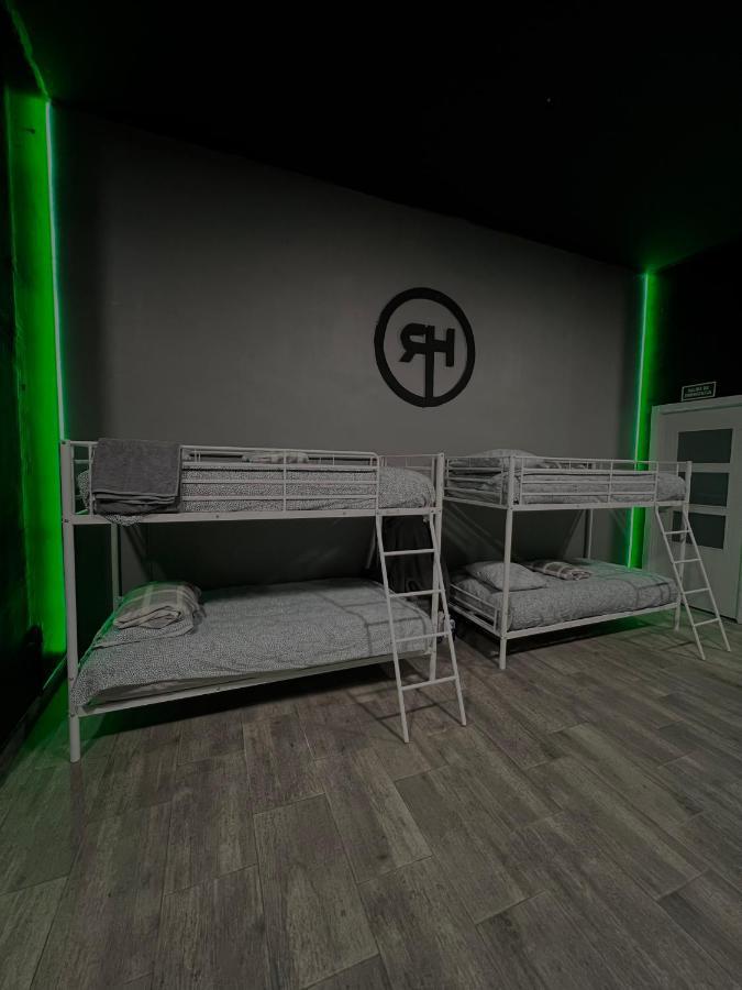 Hostal Rio *
